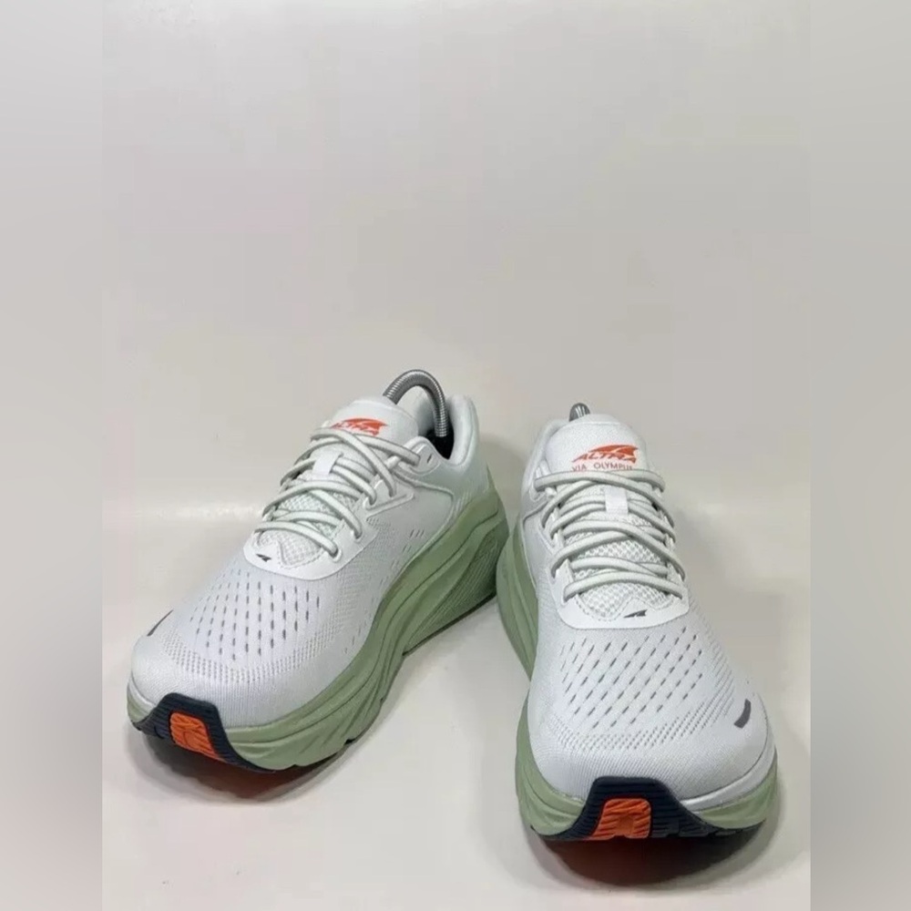 Size 7.5M - Men’s Altra Via Olympus 2 White Running Shoes AL0A85NA110 Wmns 9